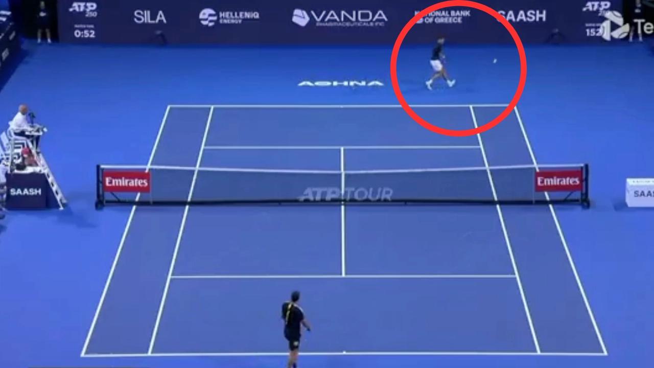 Tennis Umpire Makes ‘Extraordinary Error’ As Commentators Left Baffled
