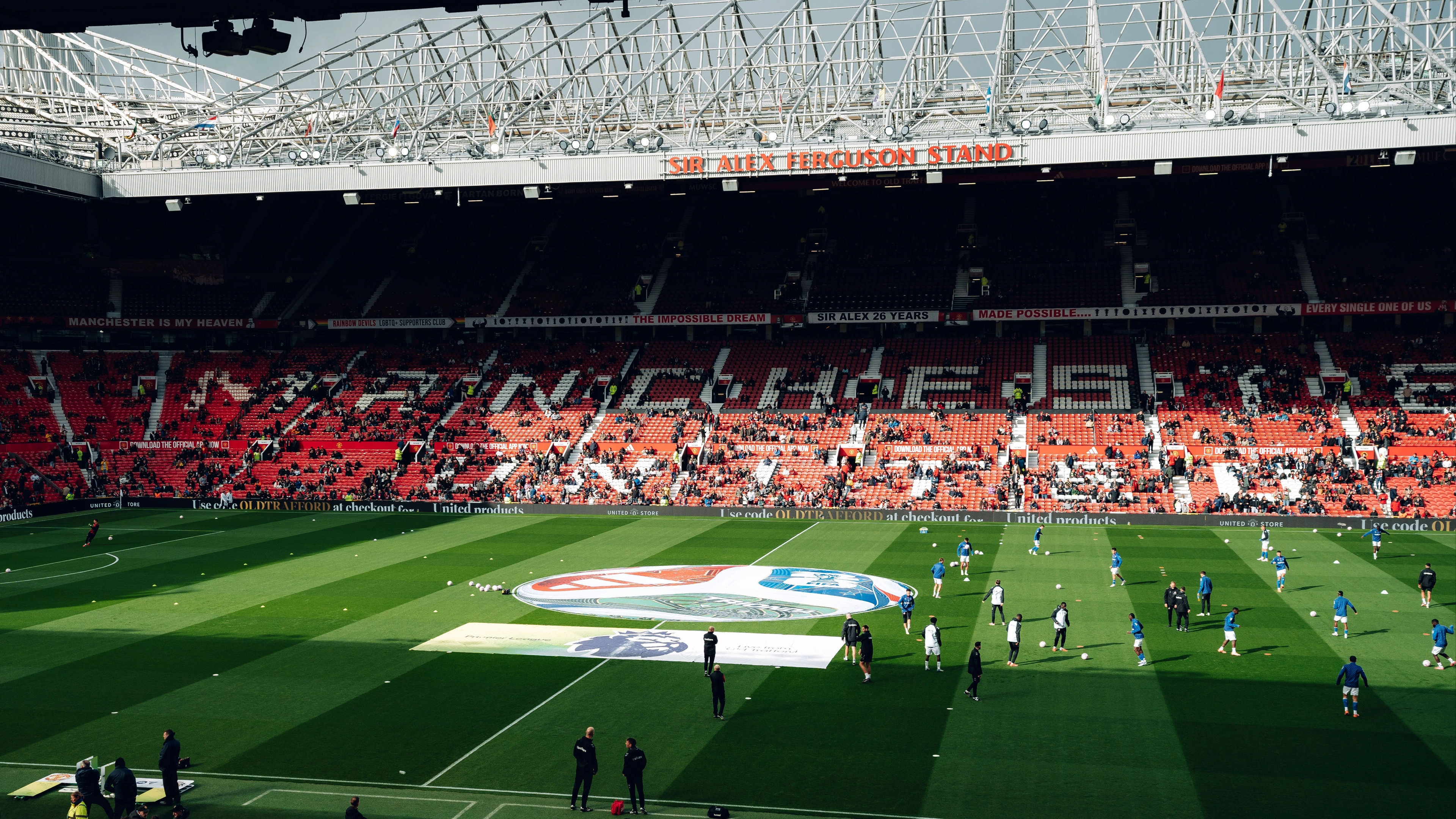 Sunderland Fan Can't Believe What She Found in Old Trafford Away End