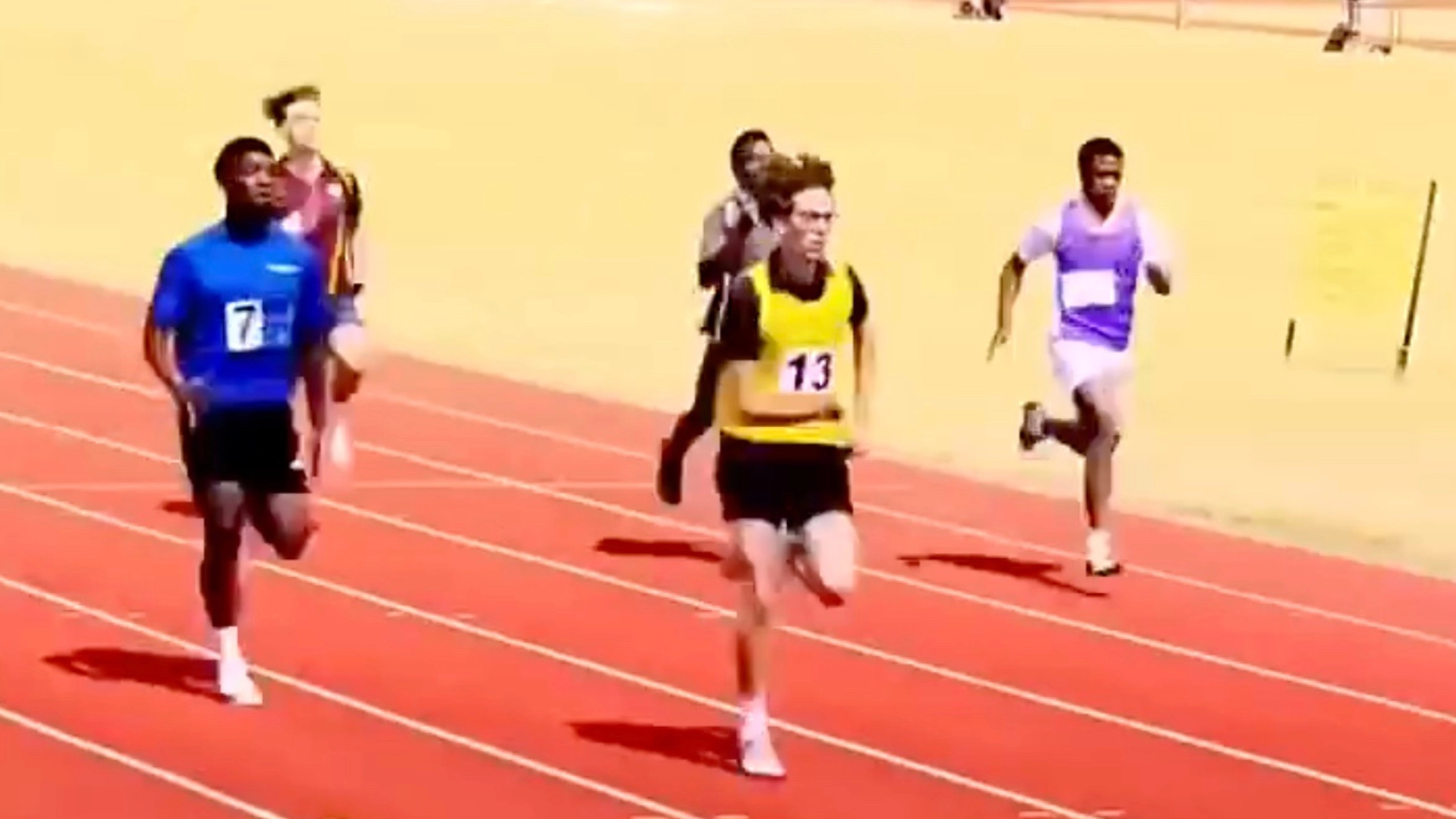 15-Year-Old British Sprinter 'Floats' to Insane 100m Time as Footage Goes Viral