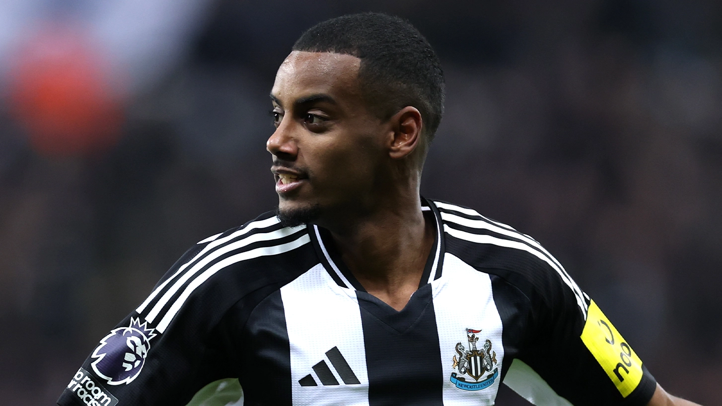 Sky Sports reporter drops Alexander Isak bombshell that has left Liverpool fans furious
