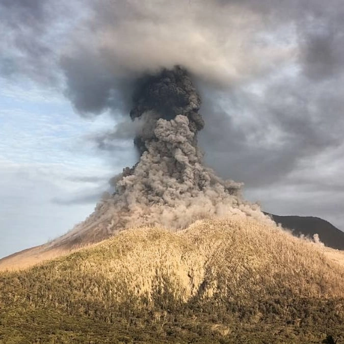 Scientists issue warning over 'hidden volcanoes' after mount erupts for the first time in 12,000 years
