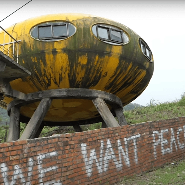 Inside abandoned ‘UFO Village’ left to rot after eerie conspiracies it was heavily haunted
