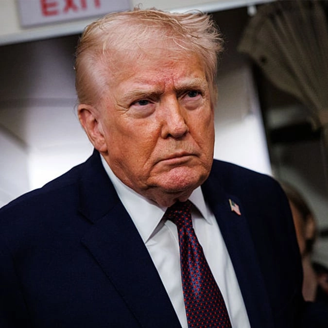 Trump sends out 'creepy' email to supporters with five word phrase that leaves people seriously on edge