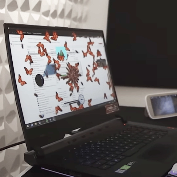 Man calls tech support after installing 10,000 viruses onto his laptop and the reactions are priceless