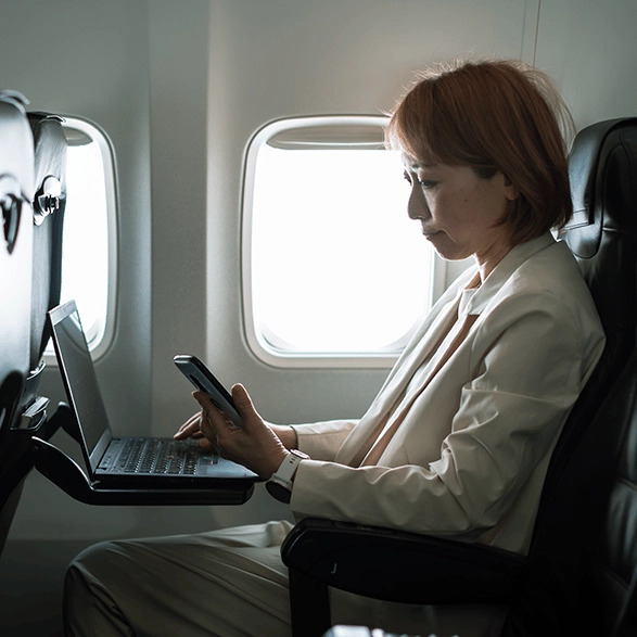 What really happens if you don’t put your phone on airplane mode