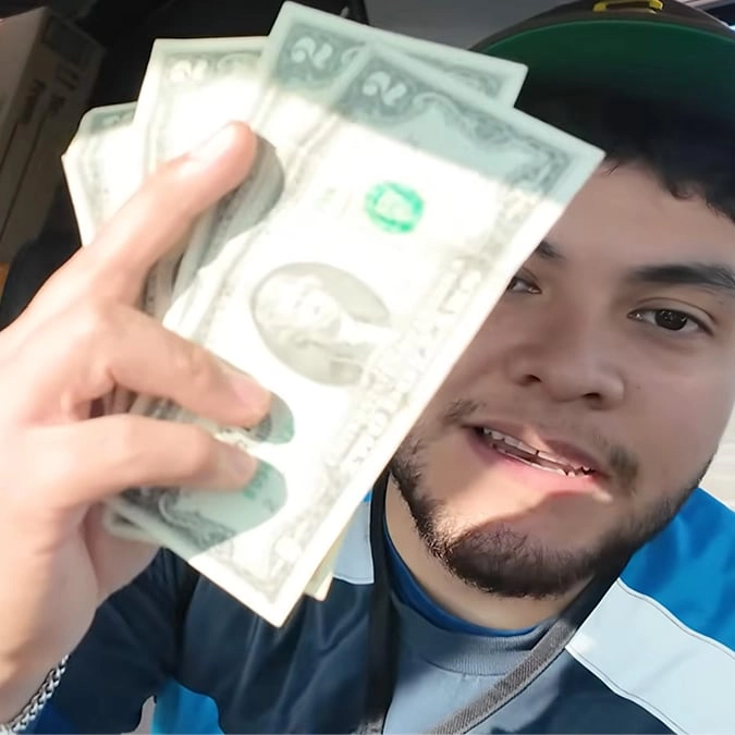 Man who's been investing $8 a day into stocks reveals exactly how much money he's made after 429 days