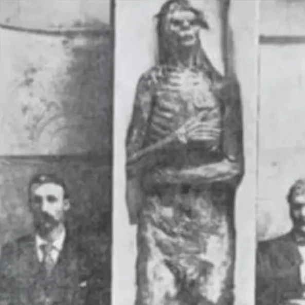 Archaeologists said they unearthed '10-foot-tall people' in Nevada cave