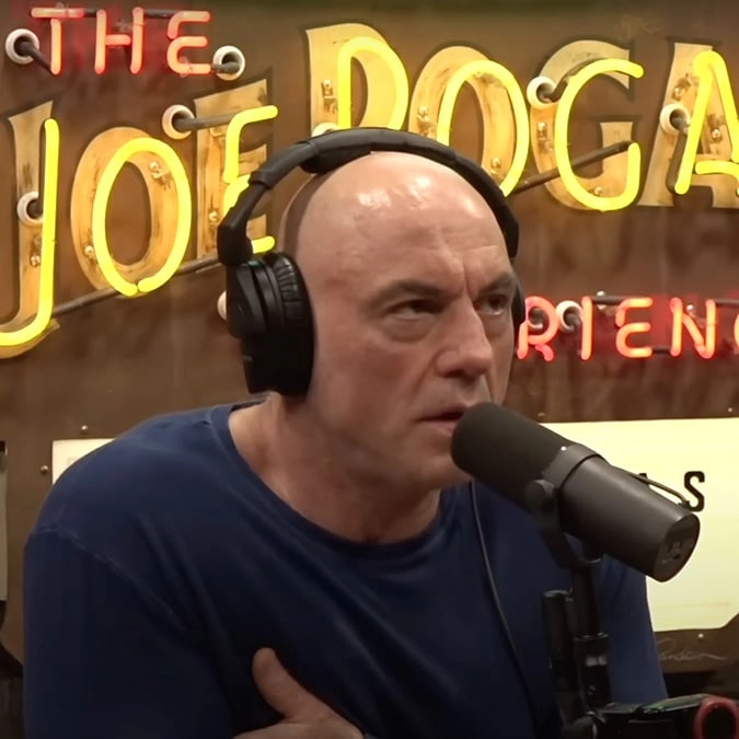 Joe Rogan mind-blown after former CIA scientist speaks out on number of 'crashed UFOs' in the US