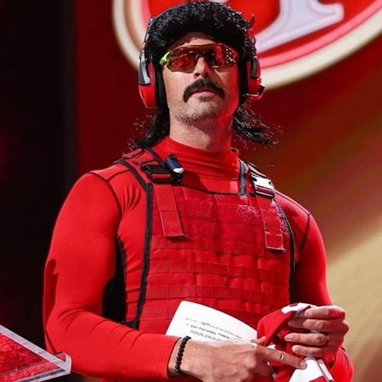 Dr Disrespect goes on 14 minute rant calling out ex-Twitch employee claiming he should never have been banned