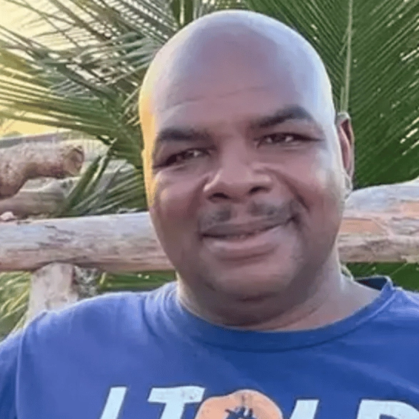 Man who told everyone to buy $1 of bitcoin in 2013 shows off his new life