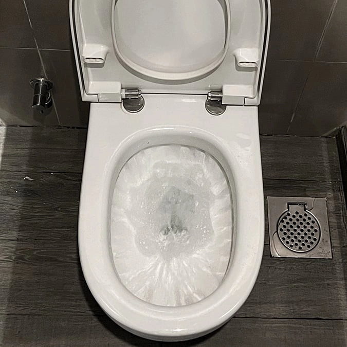 Eye-opening new study explains why you should always close toilet lid before flushing