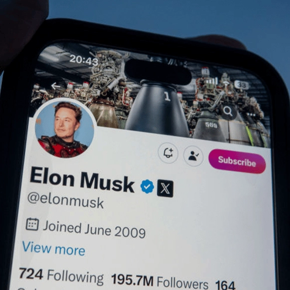Elon Musk wiped $14,000,000,000 off Tesla's value with this seven word tweet
