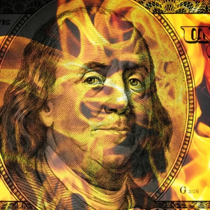 Billionaire investor warns the US dollar could be about to totally collapse