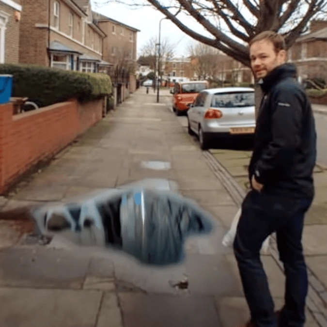 Heartbreaking simulation shows what it feels like to have dementia