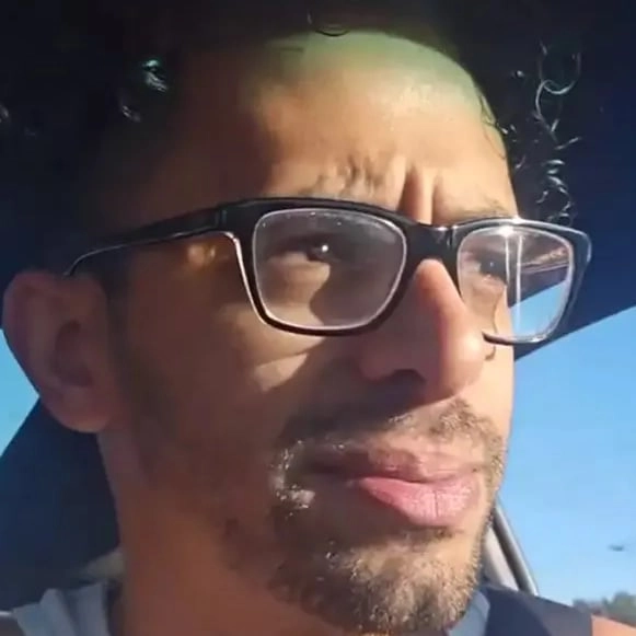 People in shock at streamer's disturbing reaction after getting hit by a car on live