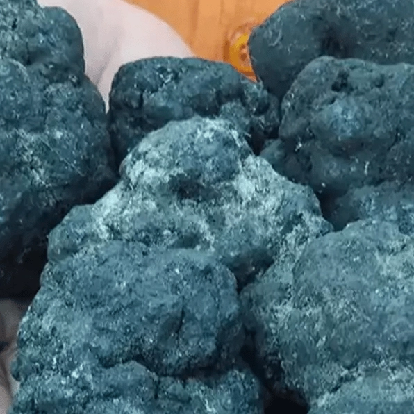Date for Japan's $26,300,000,000 economic boom revealed after discovery of 230,000,000 ton reserve