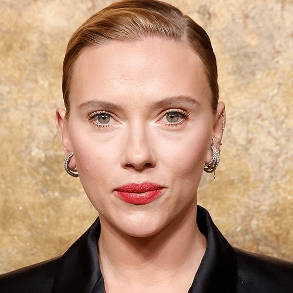 Elon Musk compares Scarlett Johansson's dispute with OpenAI to "black mirror irl"