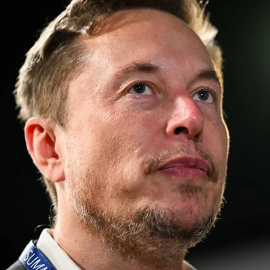 Elon Musk leaks DMs with huge Twitch streamer following gaming controversy