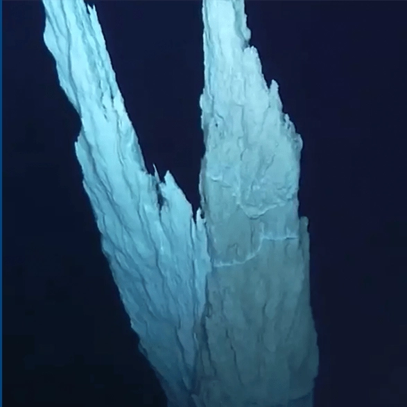‘Lost City’ discovered deep beneath the ocean holds incredible structures standing 200 feet tall