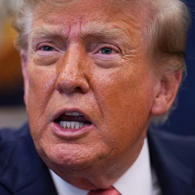 Trump lashes out calling reporter 'stupid' following questioning over Russian sanctions