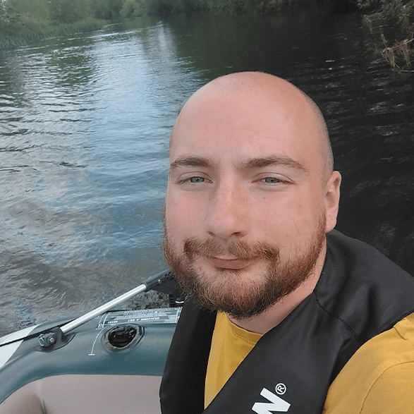 Man scammed out of thousands while on holiday after his identity was sold on dark web issues important warning to others