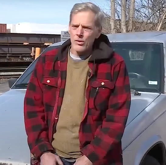 Man who drove 1,000,000 miles in his 1991 Volvo received controversial gift after hitting milestone