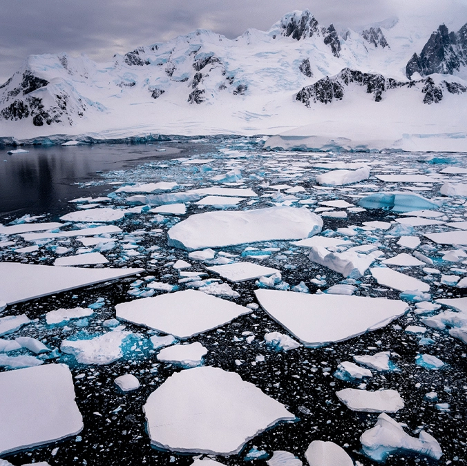 Antarctic Ice Sheet on the verge of a 'catastrophic' collapse causing irreversible damage
