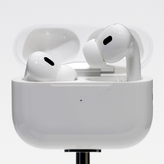 Doctor sends important warning to anyone who owns Apple AirPods