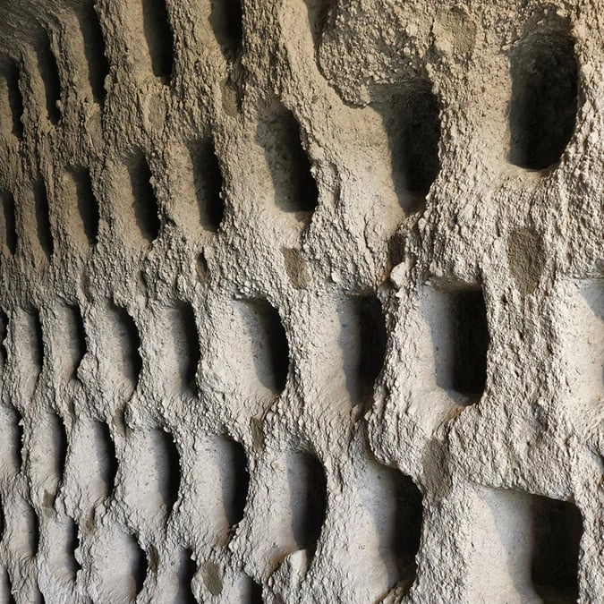 Archaeologists make shocking discovery after accessing room that had been sealed up for 300 years