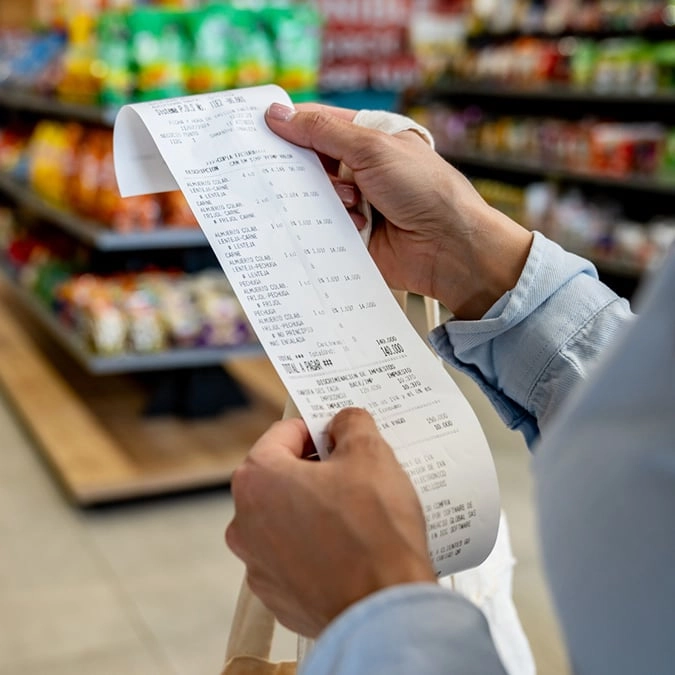 Doctors issue health warning to anyone who gets receipts from a shop