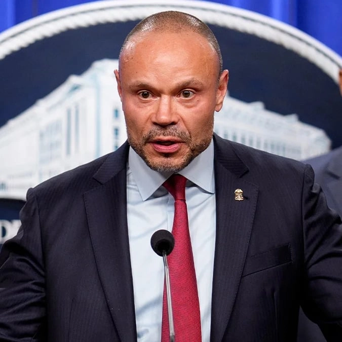 Ex-FBI boss urges Americans to take emergency stockpile warnings seriously as he reveals key tech items