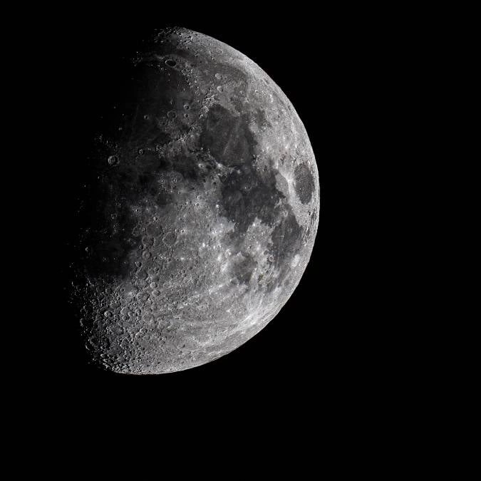 Chinese scientists discover extremely rare and valuable meteorite hiding on the far side of the Moon