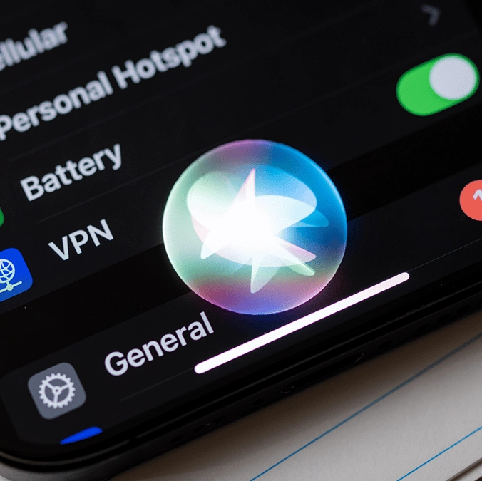 Apple's $200,000,000 gamble might be a mistake that left them trailing behind in the AI race