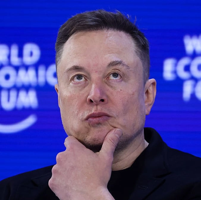 Elon Musk's SNL pitch to 'take his c***' out live on show resurfaces in shocking clip