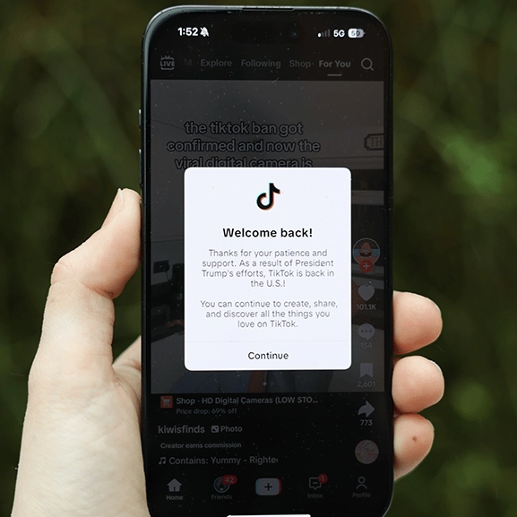 TikTok returns to 170,000,000 US users as Trump promises long-term solution