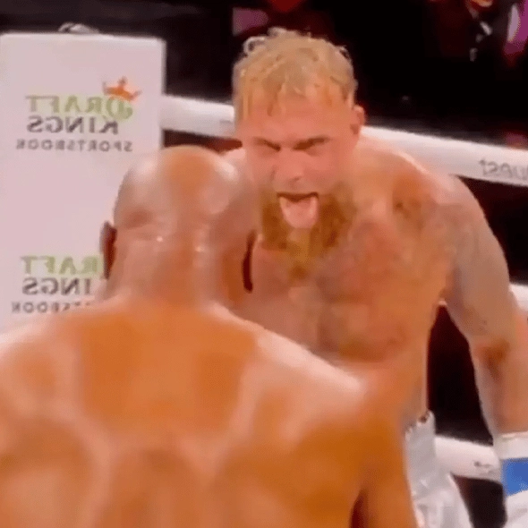 Fans think they've spotted 'signal' Jake Paul sent to Mike Tyson during fight amid 'staged' allegations