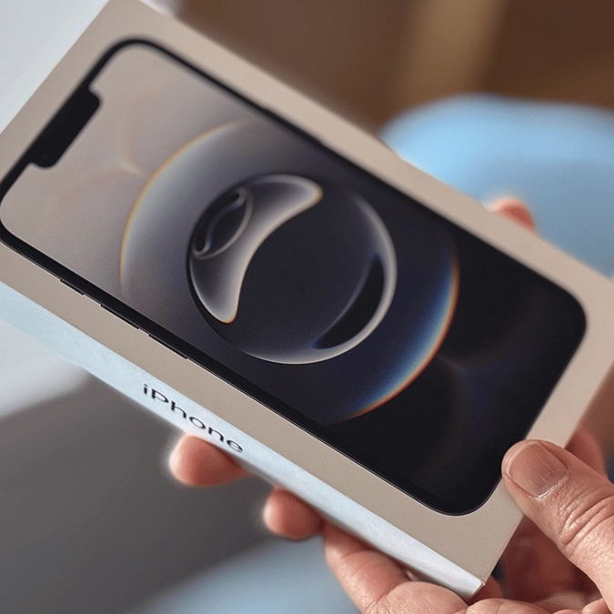Experts warn iPhones would cost over 2900% more if made in America