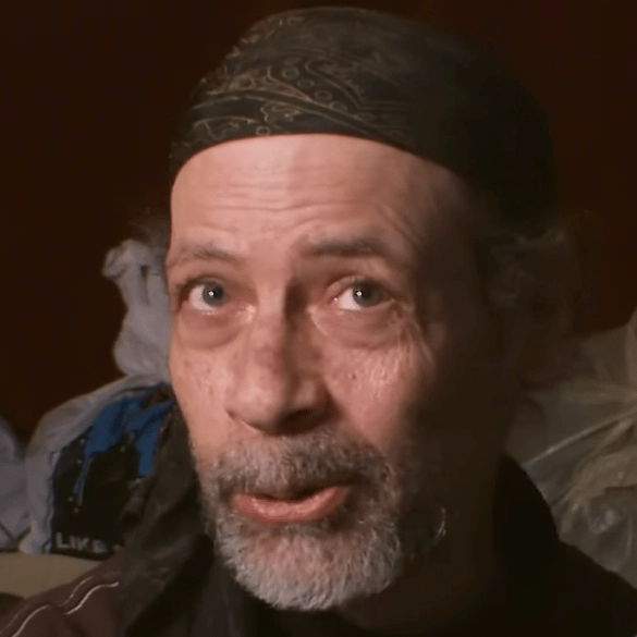 Astonishing story of one of the last 'mole people' who lived underground New York City for 25 years