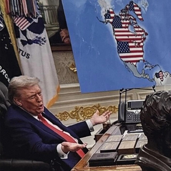 Trump shares disturbing image leaving people afraid of potential 'invasion' of Canada