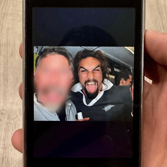 YouTuber shocked to find this celebrity's number in iPhone he bought from eBay