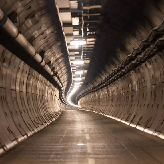 Futuristic tunnel costing $20,000,000,000,000 would get you from the US to UK in just 54 minutes