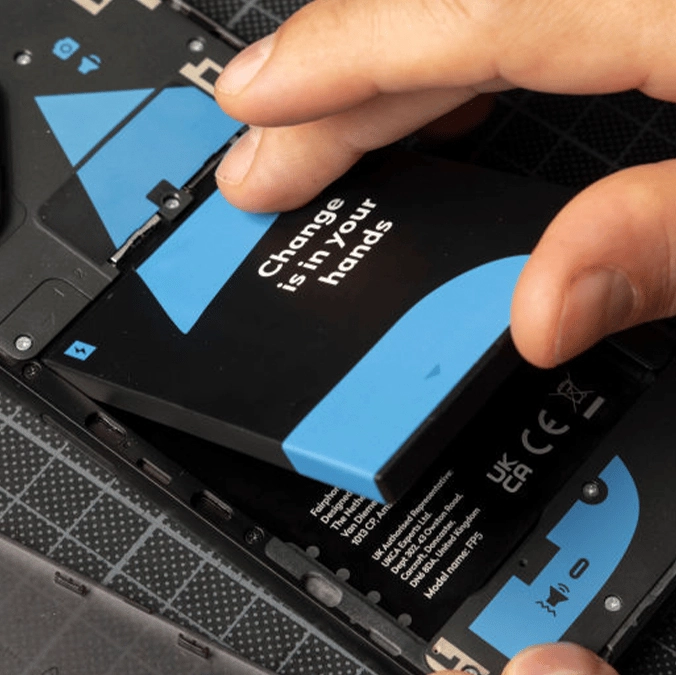 Upcoming law change could see smartphones fitted with removable batteries