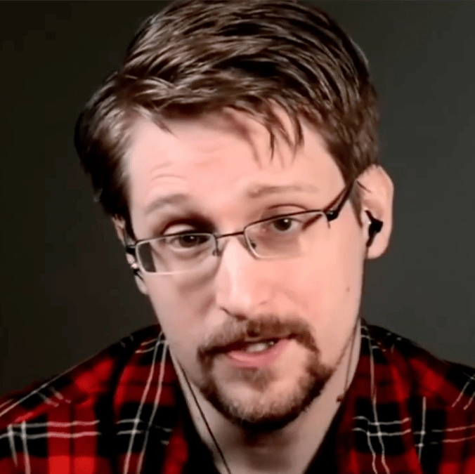 Hacker who triggered biggest leak in US history issues urgent warning to all Android and iPhone users