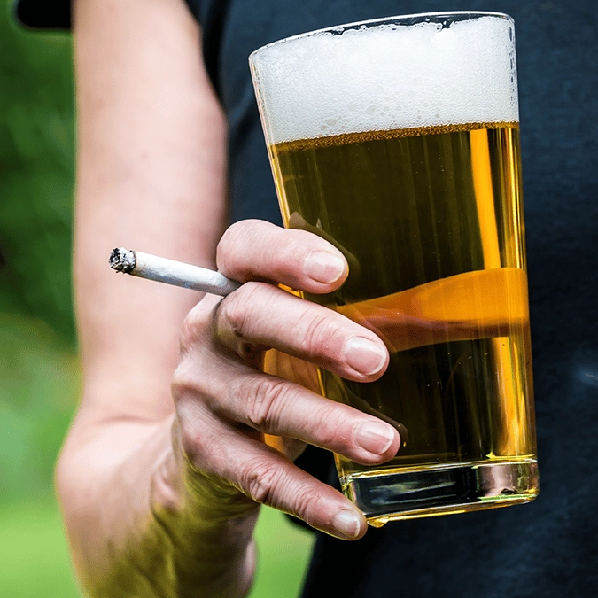 Drastic way your body changes when you quit drinking and smoking at the same time