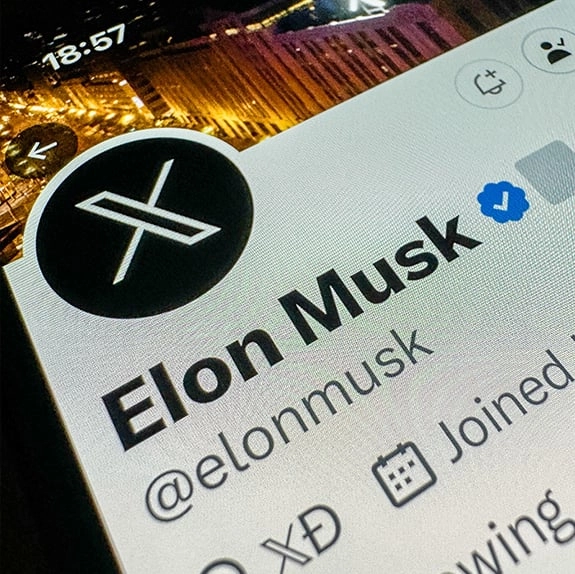 Elon Musk claims to own everyone's X accounts in bizarre court filing