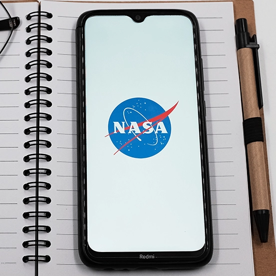 NASA is giving away $10,000 for drawings of the Moon and Mars and there's an easy way to enter