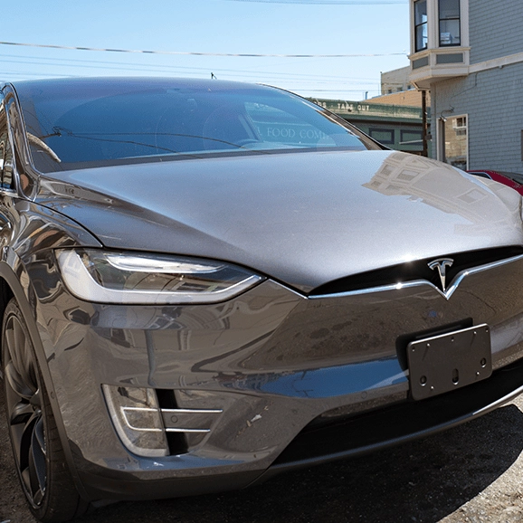 Driver says he experienced 'worst side of Tesla service' after shocking self-driving accident