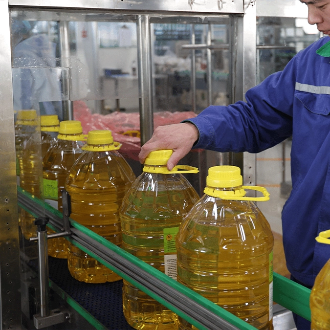 Little-known oil hidden in most popular foods linked with life-threatening condition