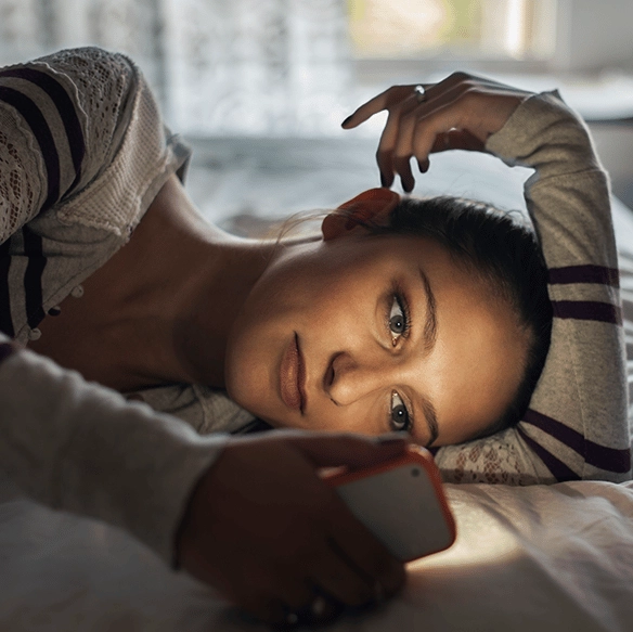 Psychologist issues warning over ‘popcorn brain’ from dangerous scrolling habits