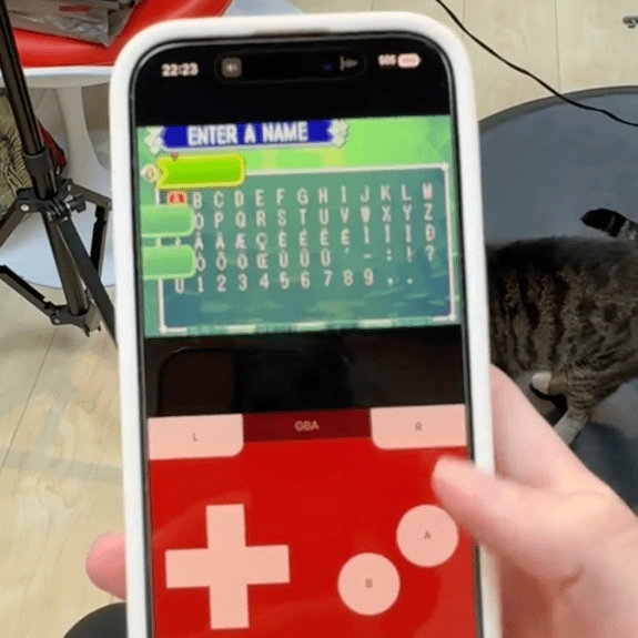 Tech expert shares 'secret hack' that turns your iPhone into a Game Boy